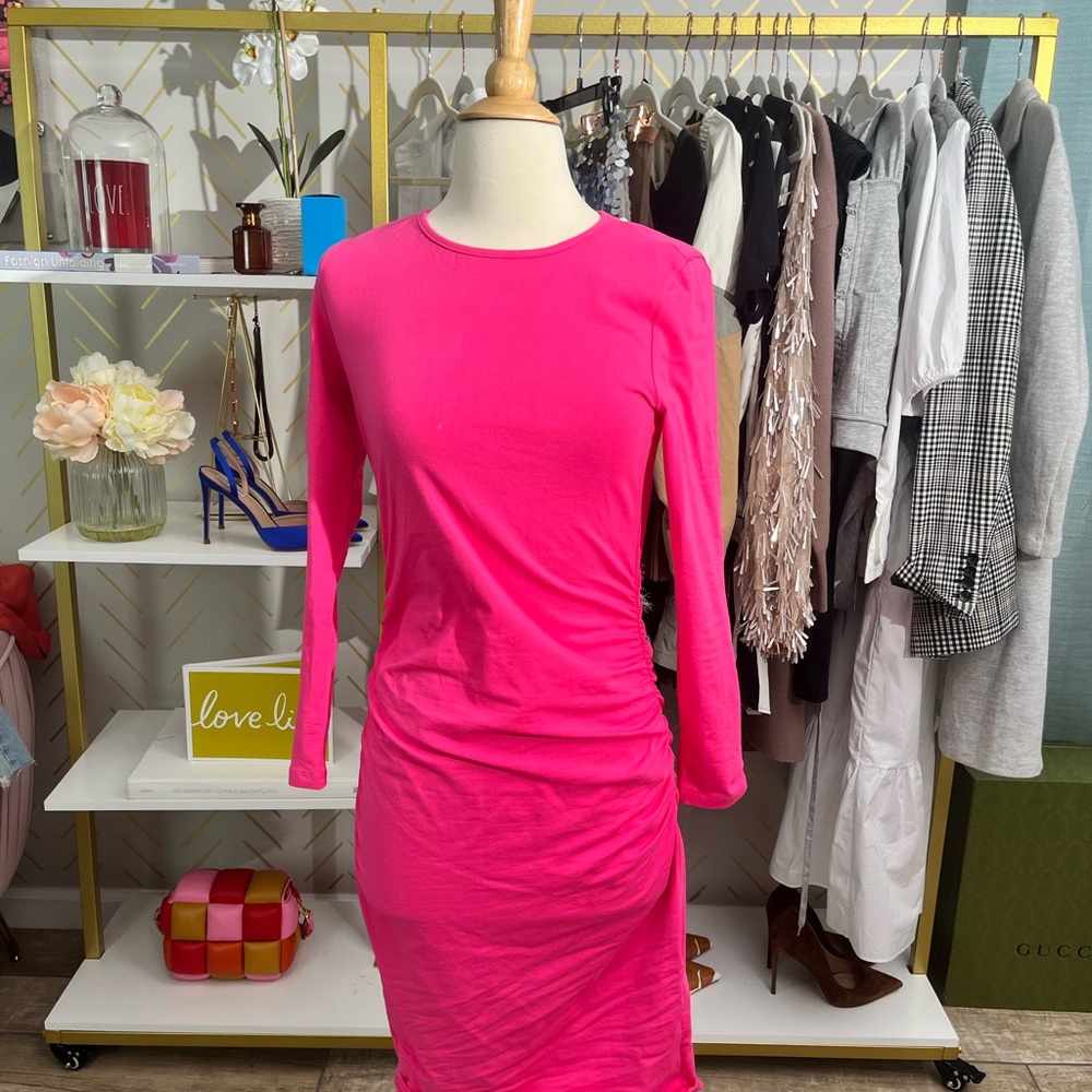 Hot Pink Cotton Dress with gathered side 🩷